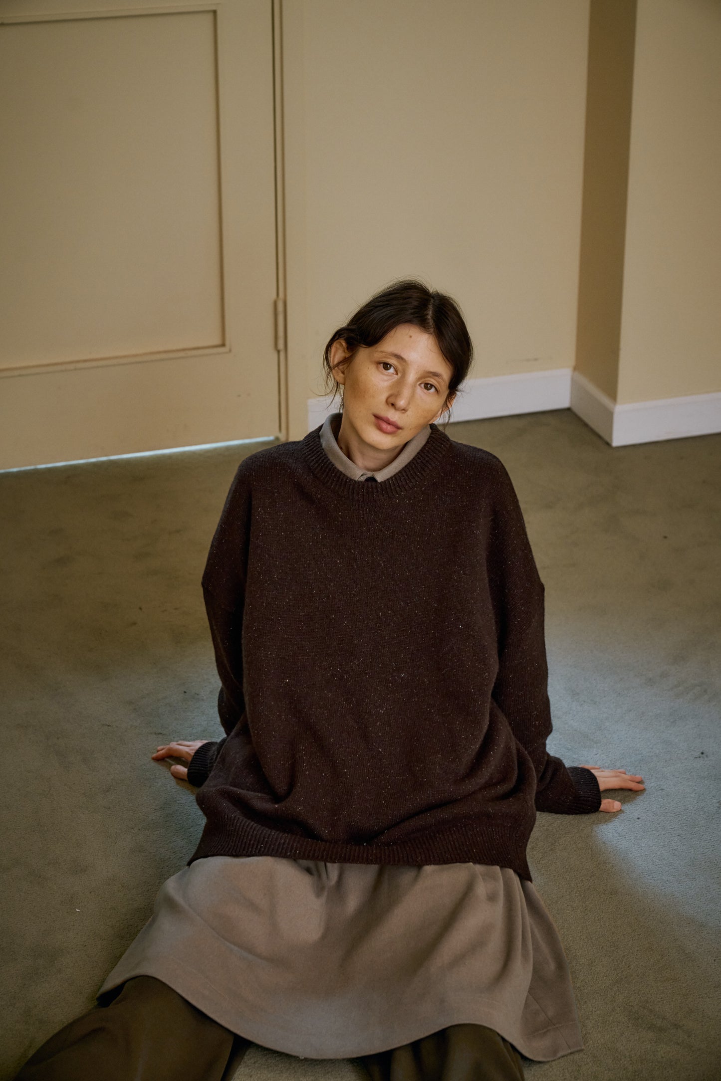 RELAXED CREWNECK SWEATER