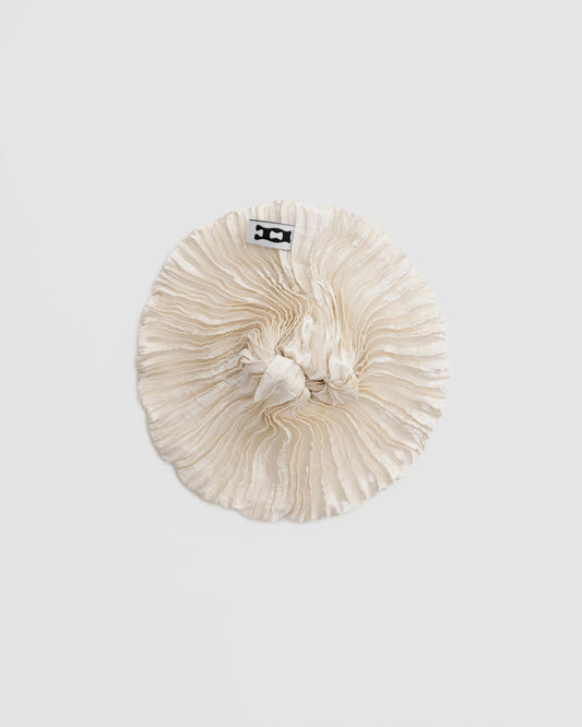 PLISSÉ SATIN SILK SCRUNCHIE