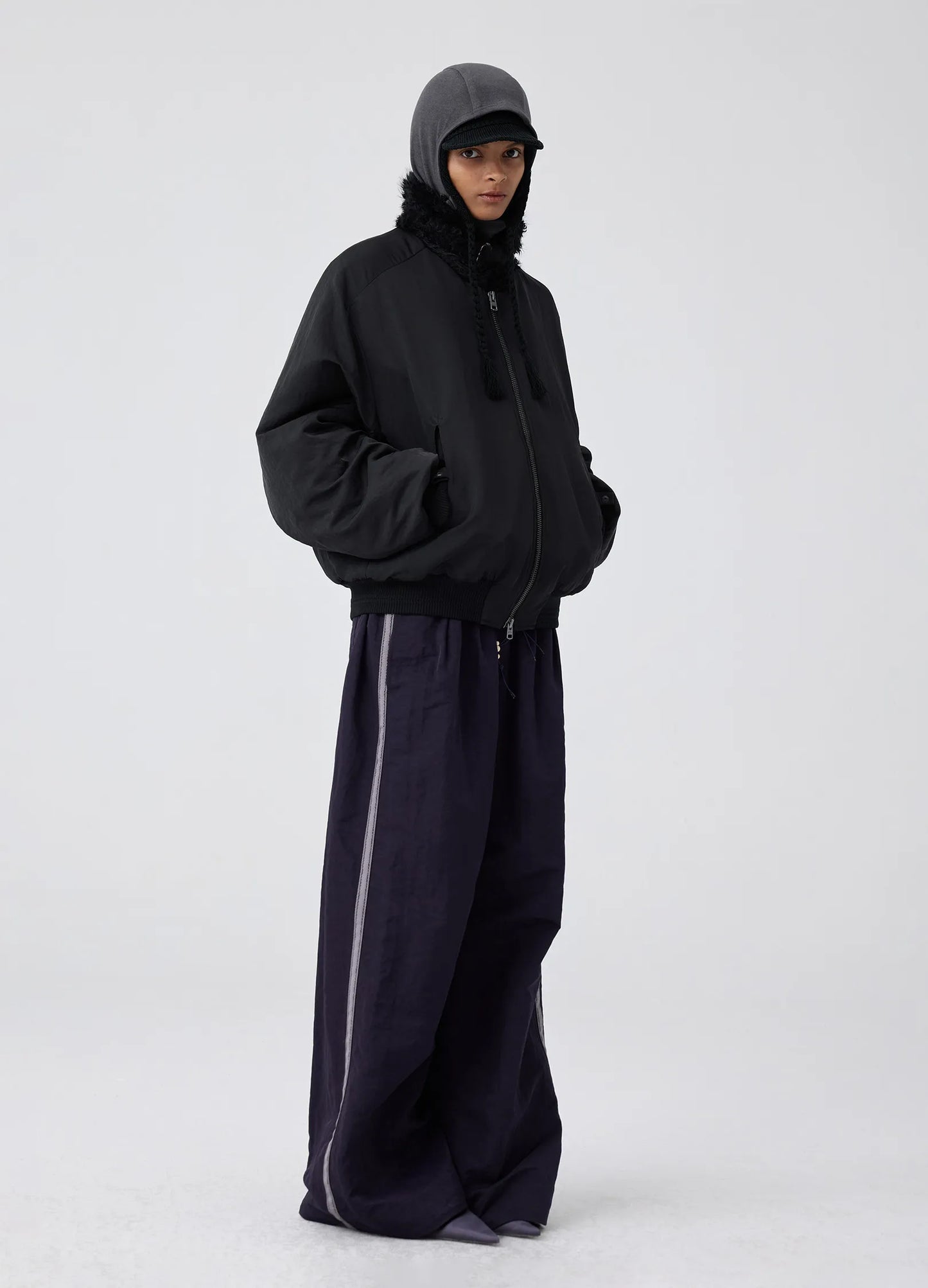 SIDE SEAM TRACK PANTS